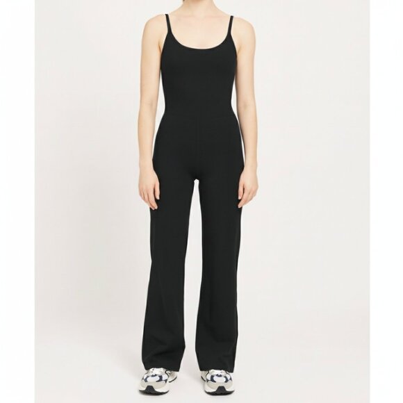 Nike Dri-FIT Jumpsuit Black Wide Leg Bodysuit Dance Yoga Studio Wear Medium - Picture 1 of 13